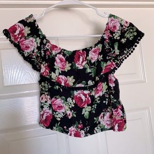 Cute colorful crop top, never worn
